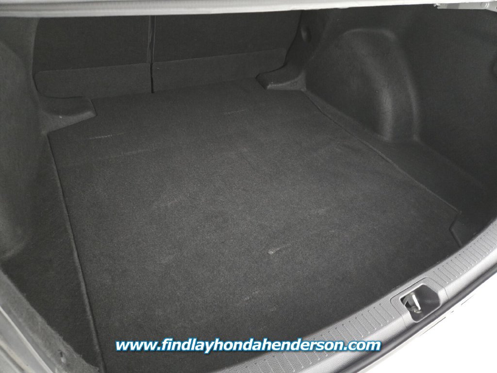 Used 2024 Toyota Corolla LE w/ LE Convenience Package FWD image 18