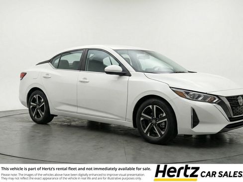 Used 2025 Nissan Sentra SV FWD image 1