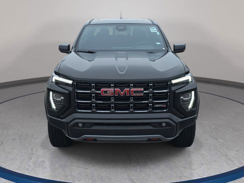 Used 2023 GMC Canyon AT4 w/ AT4 Premium Package AWD/4WD image 2