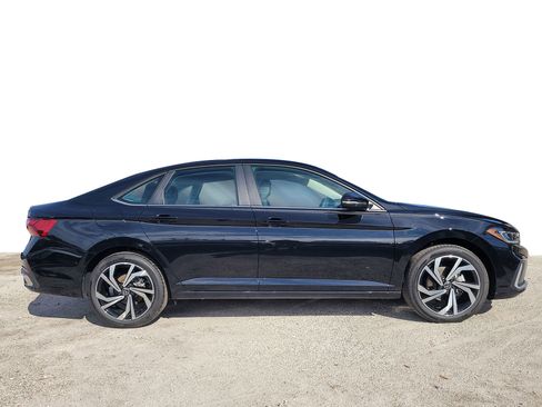 New 2026 Volkswagen Jetta SEL FWD image 5
