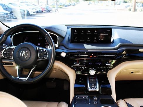 Used 2023 Acura MDX SH-AWD w/ Advance Package image 14