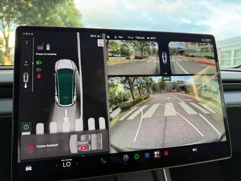 Used 2026 Tesla Model Y Long Range RWD image 30