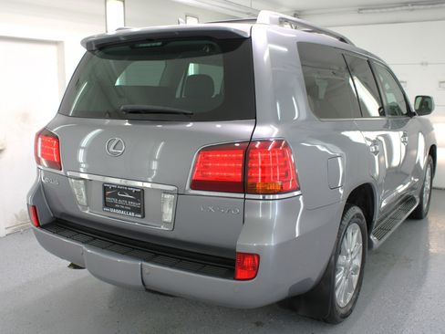 Used 2009 Lexus LX 570 4WD image 9
