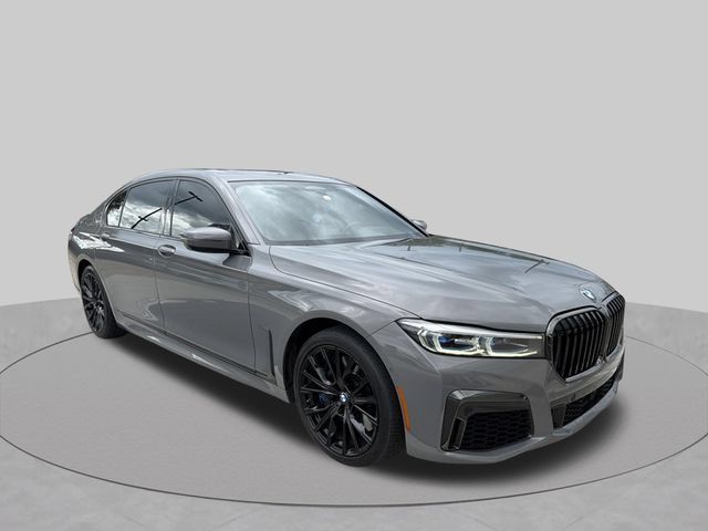 Used 2020 BMW 750i xDrive w/ Executive Package AWD/4WD image 4