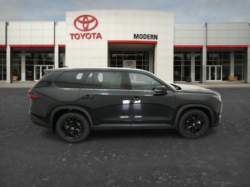 New 2026 Toyota Grand Highlander Platinum AWD/4WD image 6