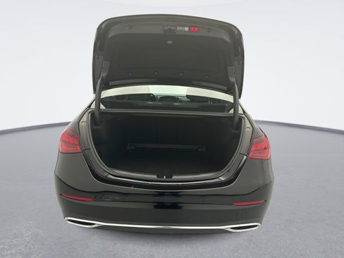 Used 2025 Mercedes-Benz C 300 4MATIC Sedan image 22
