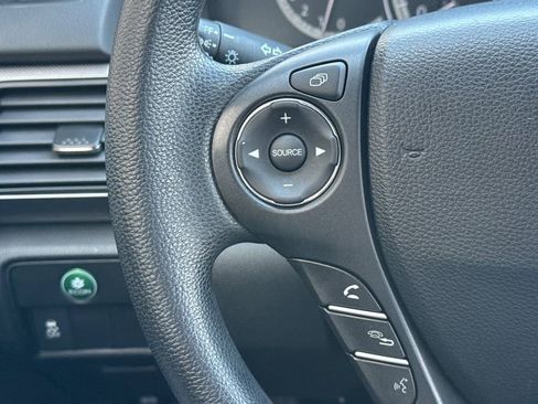 Used 2013 Honda Accord LX image 25