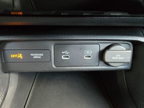 Used 2025 Honda Civic Sport image 23