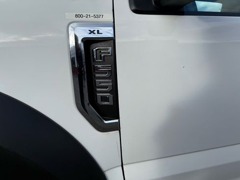 Used 2018 Ford F550 4x4 Crew Cab Super Duty image 3