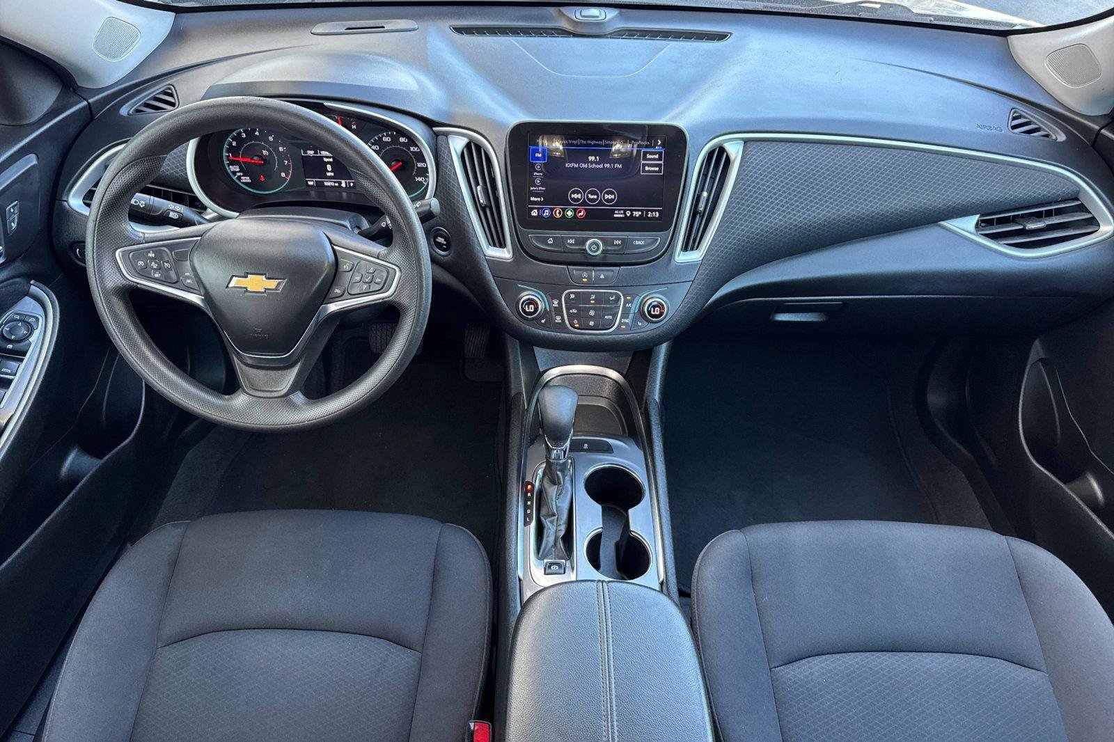 Used 2023 Chevrolet Malibu LT FWD image 15