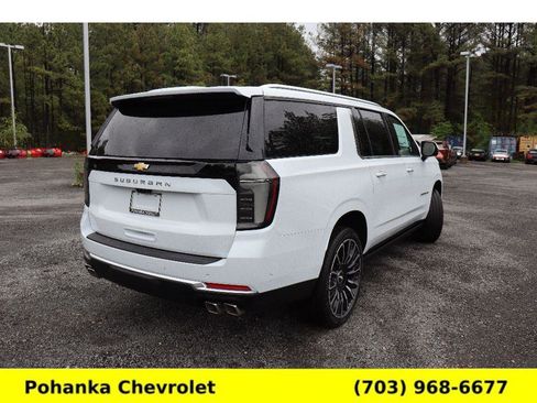 New 2026 Chevrolet Suburban High Country AWD/4WD image 7