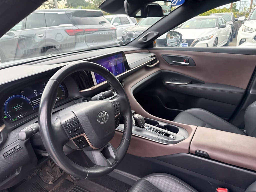 Used 2023 Toyota Crown w/ Advanced Technology Package AWD/4WD image 17