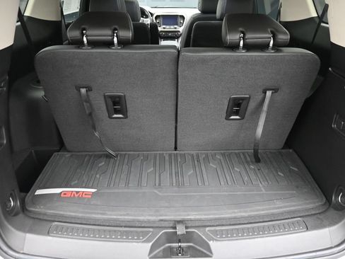 Used 2023 GMC Acadia Denali w/ Trailering Package AWD/4WD image 14