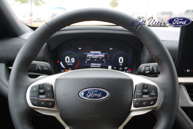 New 2027 Ford Explorer Active w/ Active Comfort Package RWD image 16