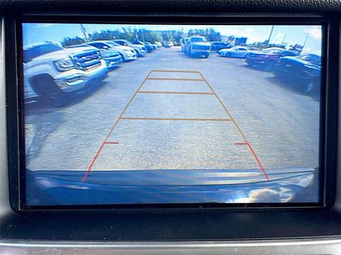 Used 2020 Chevrolet Tahoe LS w/ Enhanced Driver Alert Package RWD image 13