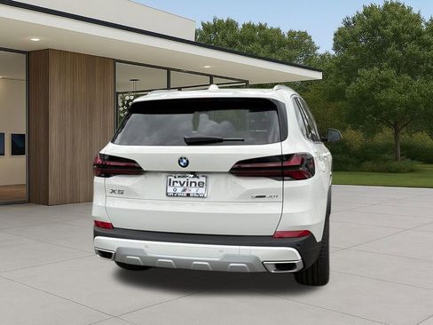 New 2026 BMW X5 sDrive40i w/ Premium Package image 9