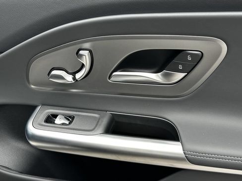 New 2026 Mercedes-Benz CLA 250+ image 17