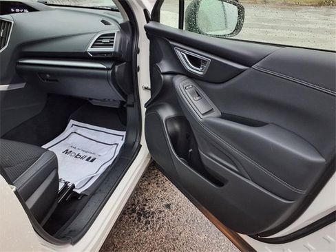 Used 2022 Subaru Forester Premium image 79