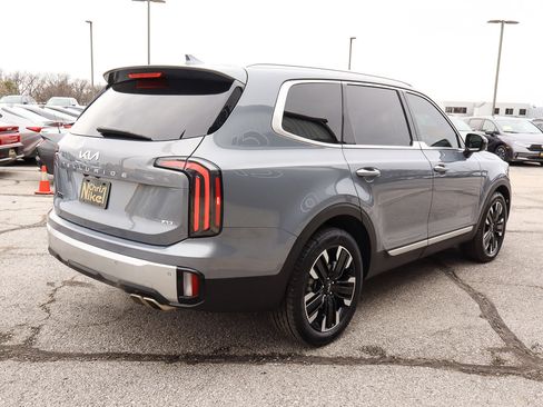 Used 2024 Kia Telluride SX image 4