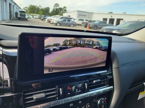 New 2026 Nissan Pathfinder SV AWD/4WD image 29