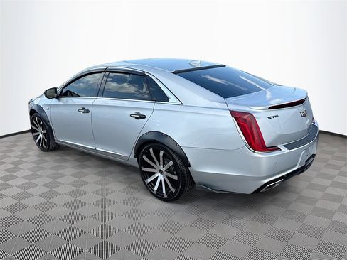 Used 2019 Cadillac XTS Luxury image 6