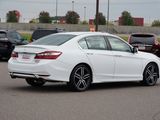 Used 2017 Honda Accord Sport image 3