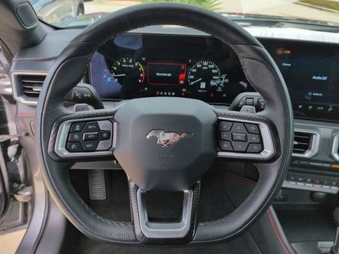Used 2025 Ford Mustang GT Premium RWD image 14
