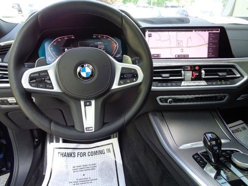 Used 2021 BMW X5 xDrive40i AWD/4WD image 11
