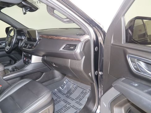 Used 2023 Chevrolet Tahoe Z71 w/ Luxury Package AWD/4WD image 43