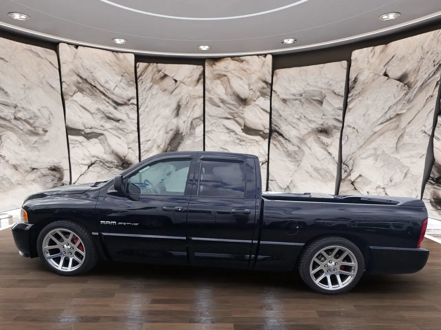 Used 2005 Dodge Ram 1500 Truck 2WD Quad Cab image 5