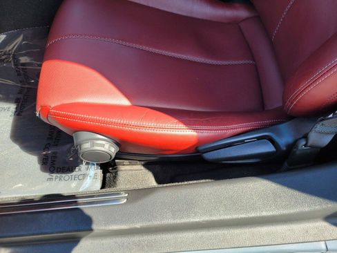 Used 2020 MAZDA MX-5 Miata Grand Touring RWD image 16