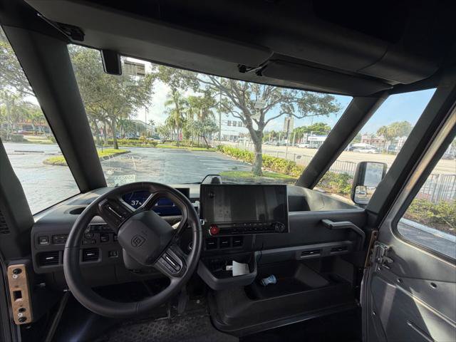 Used 2024 Chevrolet Brightdrop 600 w/ Commercial Equipment Package AWD/4WD image 16