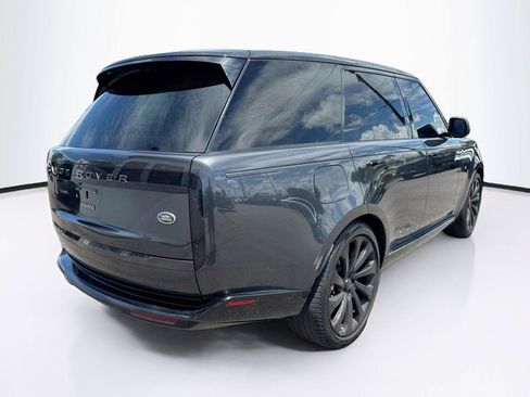 Used 2023 Land Rover Range Rover SE AWD/4WD image 5