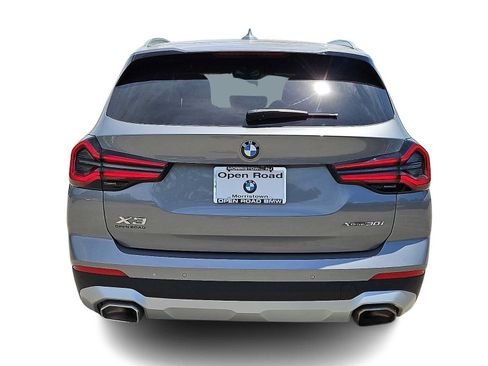 Used 2023 BMW X3 xDrive30i w/ Premium Package w/ZPA AWD/4WD image 5