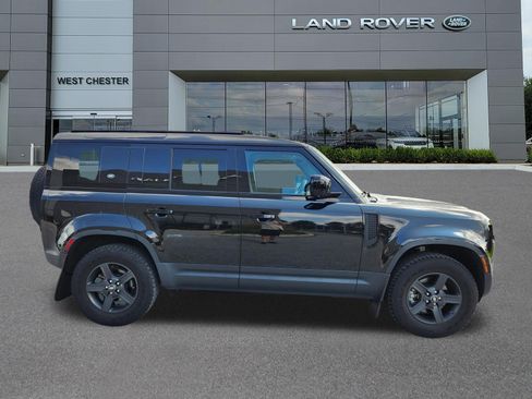 Certified 2023 Land Rover Defender 110 S AWD/4WD image 6