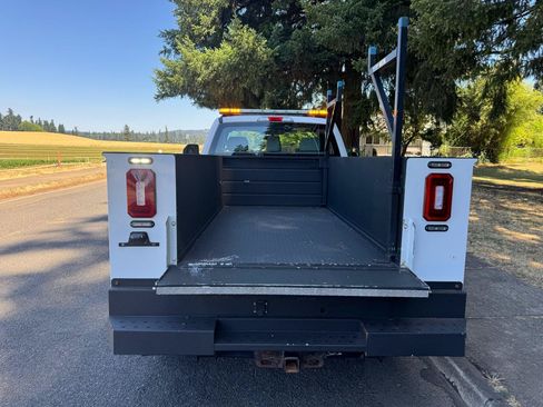 Used 2018 Ford F250 XL w/ STX Appearance Package AWD/4WD image 35