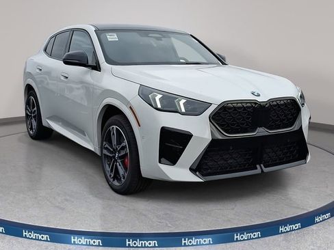 New 2026 BMW X2 xDrive28i w/ Technology Package image 3
