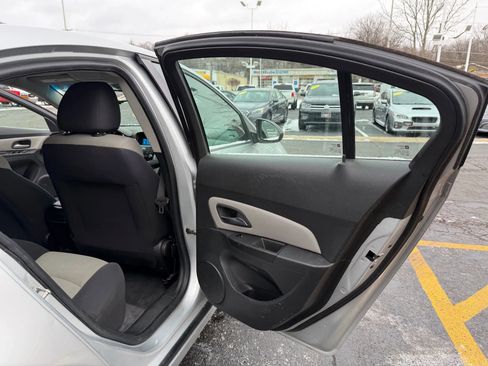 Used 2012 Chevrolet Cruze LS w/ Connectivity Package image 22