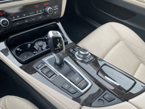 Used 2013 BMW 535i xDrive Sedan AWD/4WD image 30