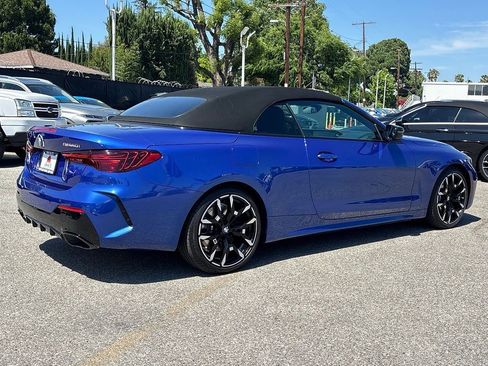 Used 2025 BMW M440i Convertible RWD image 11