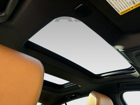 Used 2025 Cadillac CT5 Premium Luxury image 7