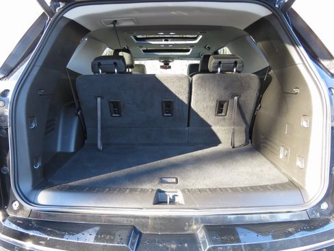 Used 2019 Chevrolet Traverse Premier w/ Redline Edition image 18