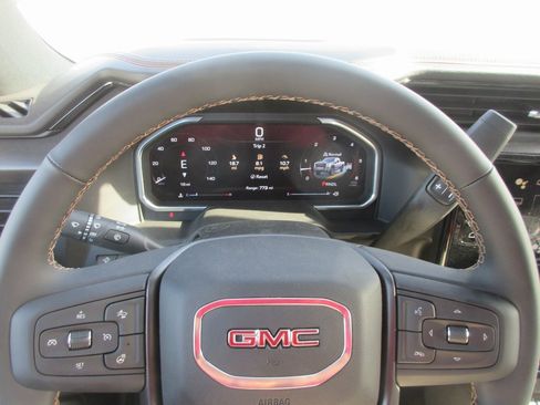 New 2026 GMC Sierra 2500 AT4 image 18