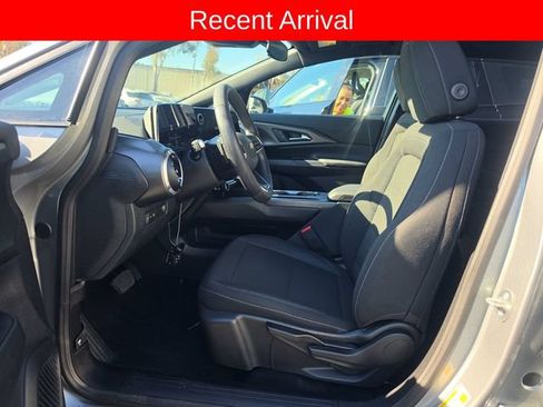 Used 2026 Chevrolet Equinox EV LT FWD image 7