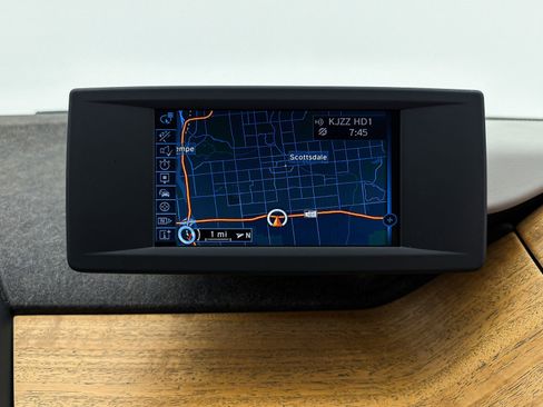 Used 2015 BMW i3 with Range Extender image 6