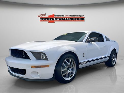Used 2009 Ford Mustang Shelby GT500 RWD image 1