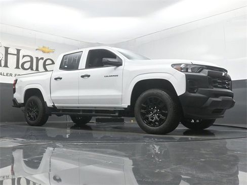 New 2026 Chevrolet Colorado W/T image 2