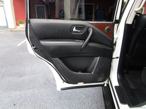 Used 2019 Nissan Armada Platinum w/ Captain's Chairs Package image 24