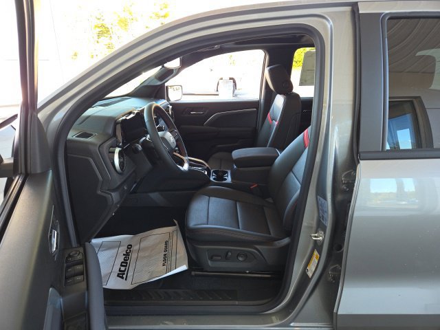 New 2026 Chevrolet Colorado Z71 w/ Technology Package AWD/4WD image 23