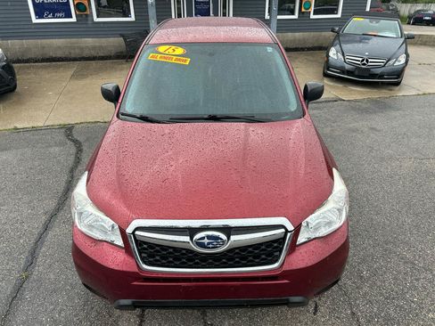 Used 2015 Subaru Forester 2.5i AWD/4WD image 7